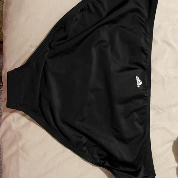 Adidas swim bottoms 2X - Picture 6 of 8